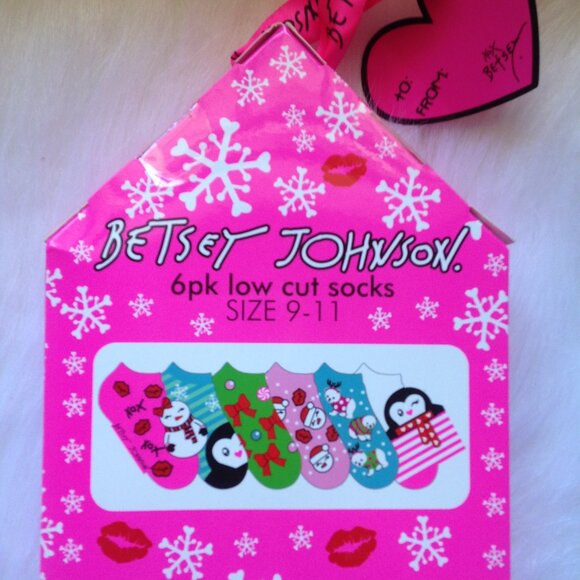 Betsey Johnson Gift Box Socks Size 9 - 11 NWT - Picture 3 of 4